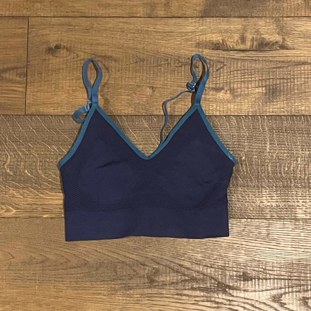 Knix Longevity Bra size small almost NWOT